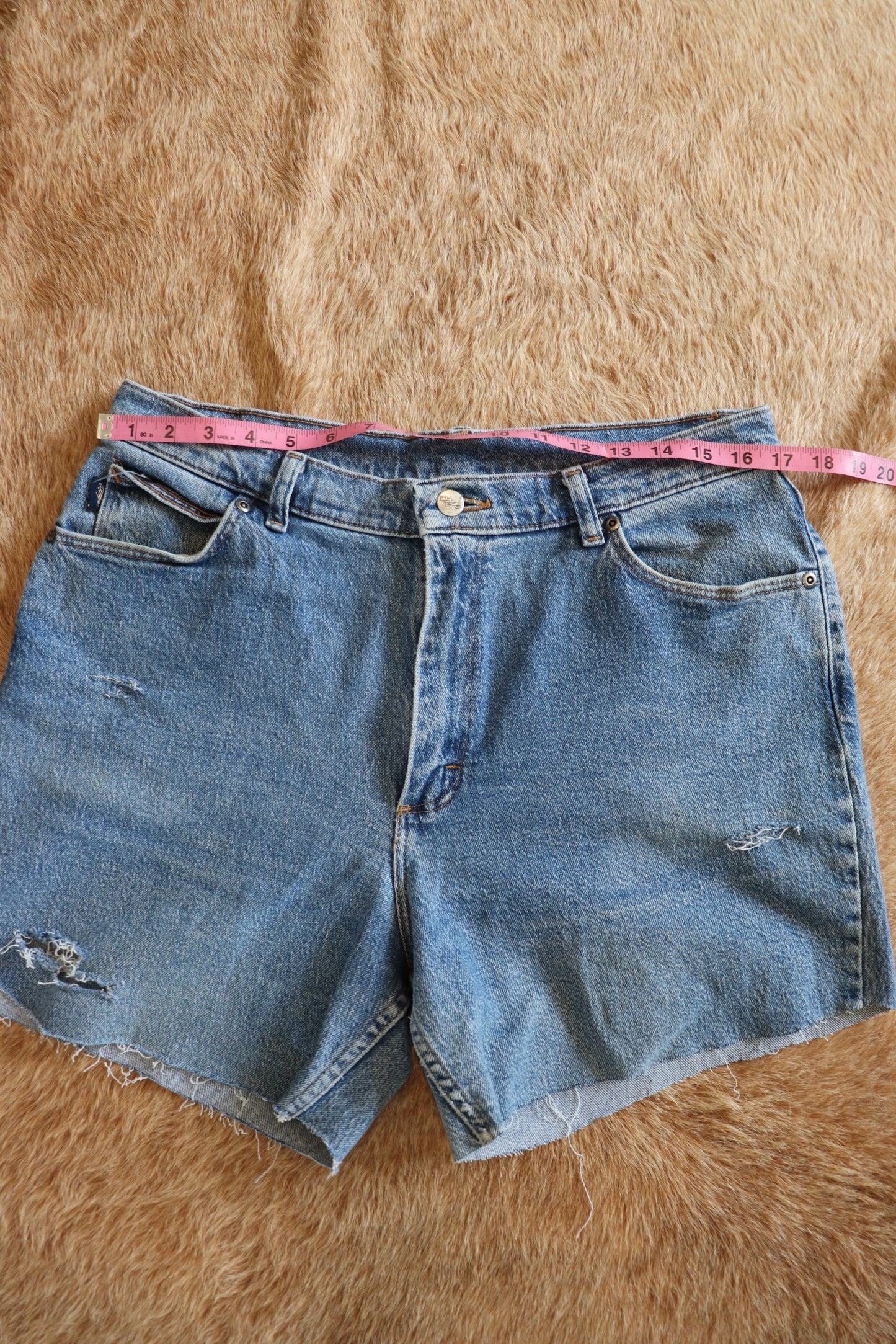 Chic Vintage Denim Shorts