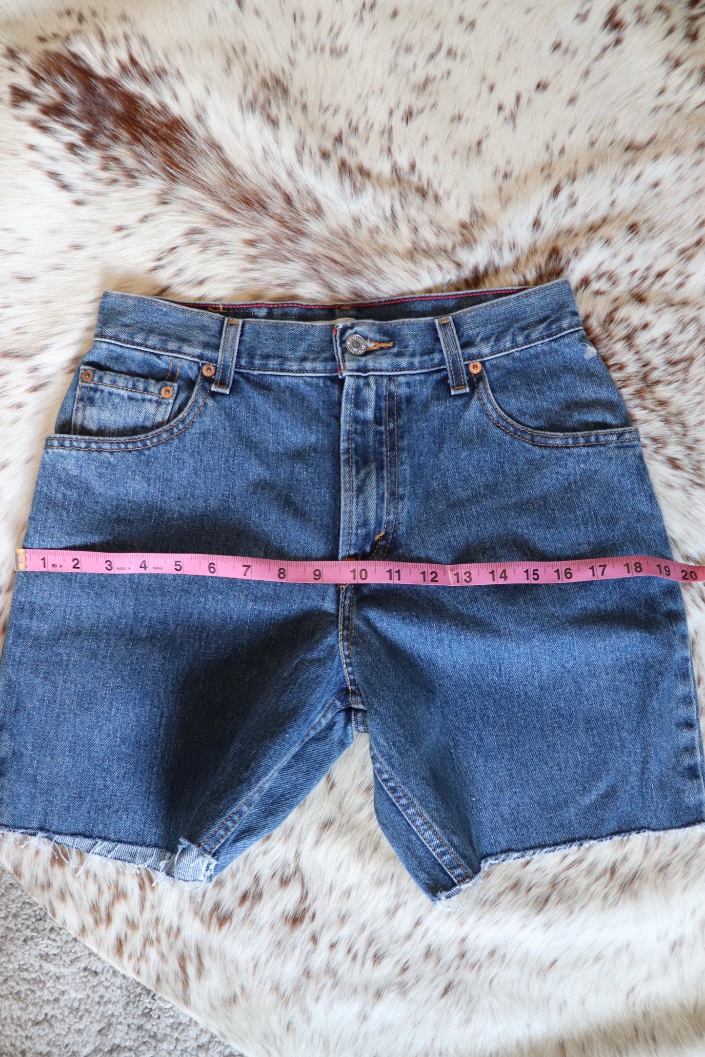 Levi’s Mom Shorts