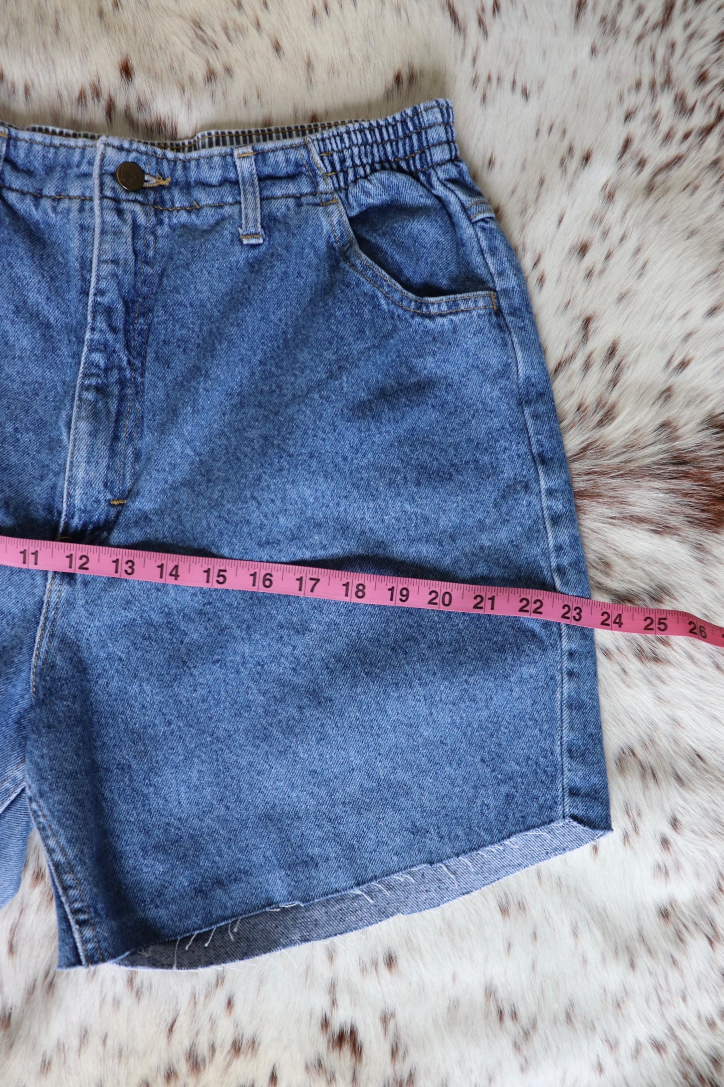 Vintage Lee Cutoff Denim Shorts