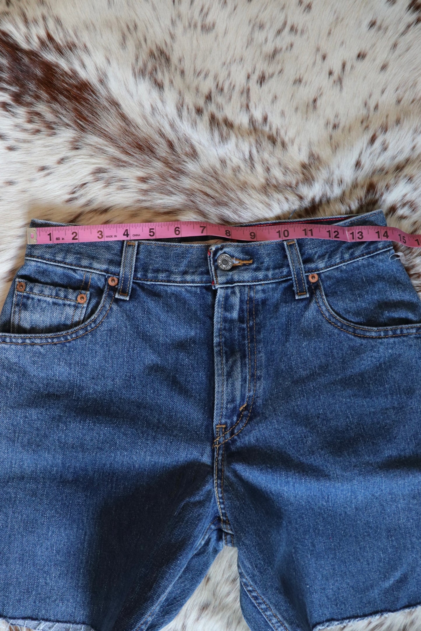 Levi’s Mom Shorts