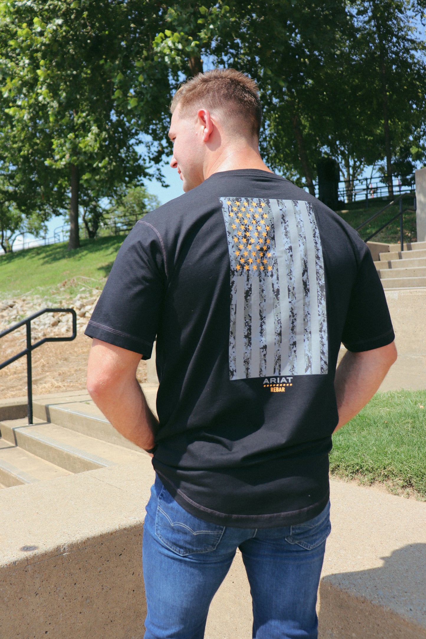 Workman Flag Men’s T-Shirt (Black)
